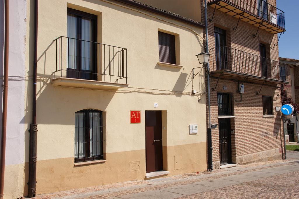 Apartamentos La Muralla Самора Екстер'єр фото