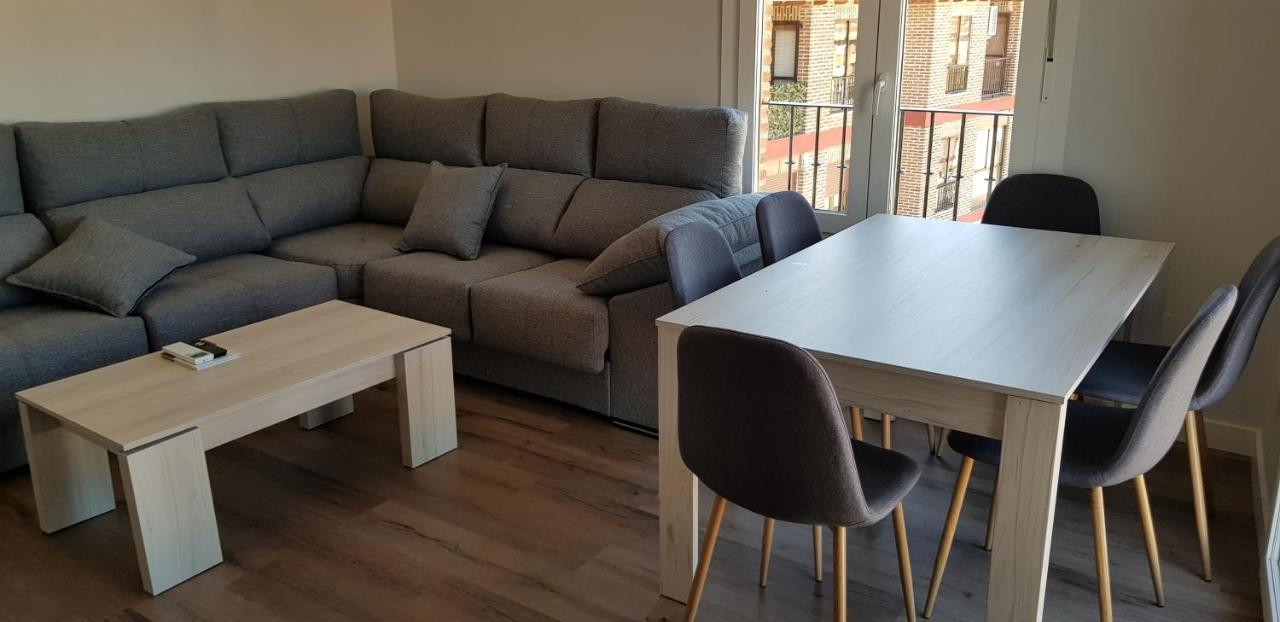 Apartamentos La Muralla Самора Екстер'єр фото